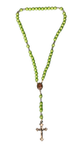 Terço Verde com Crucifixo